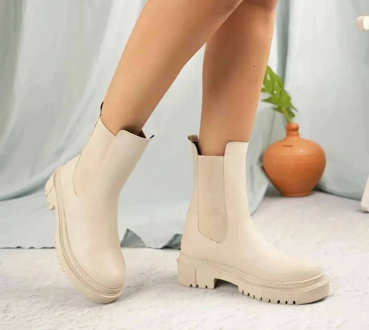 ZENVEA Krem Termo Lastikli Kadın Bot